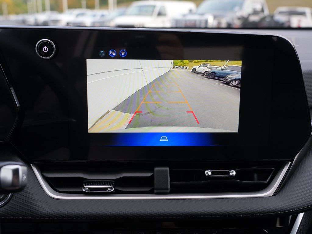 New 2027 Chevrolet Equinox LT AWD/4WD image 17