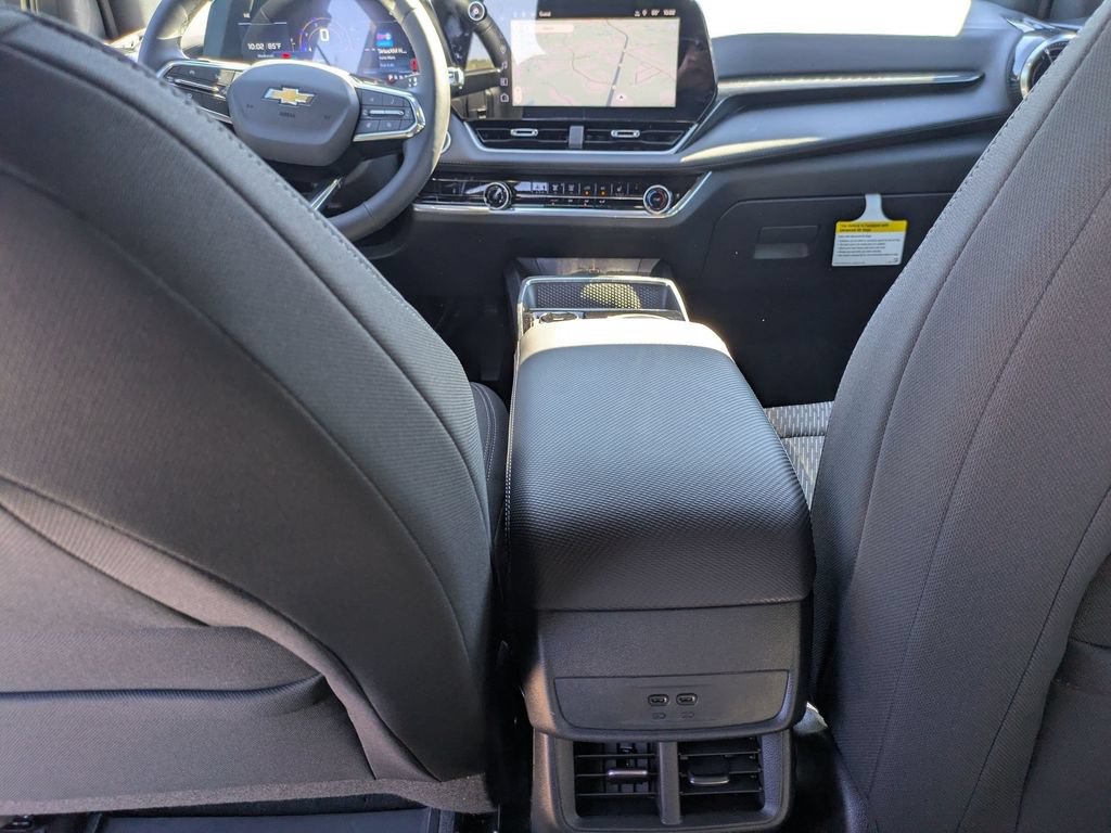 New 2026 Chevrolet Equinox LT w/ Safety and Technology Package FWD image 28