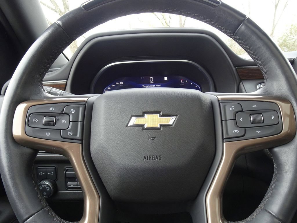 Used 2023 Chevrolet Tahoe High Country w/ Advanced Technology Package AWD/4WD image 22
