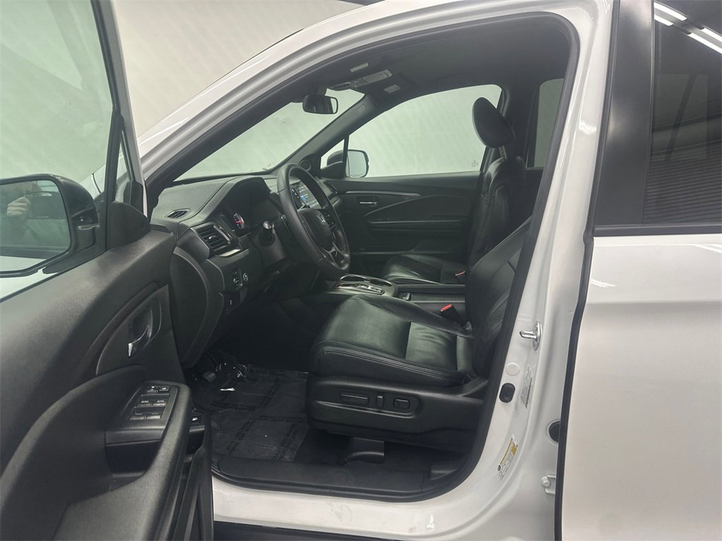Used 2022 Honda Pilot Sport image 9