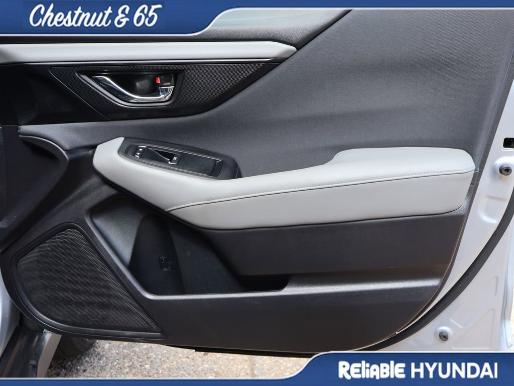 Used 2023 Subaru Outback Premium AWD/4WD image 9