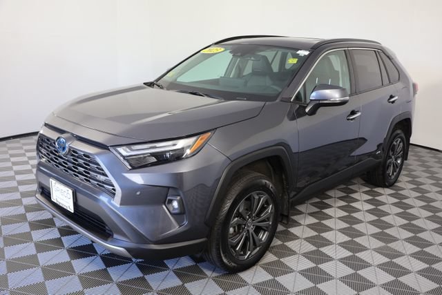 Used 2023 Toyota RAV4 Limited w/ Limited Grade Weather Package AWD/4WD image 4