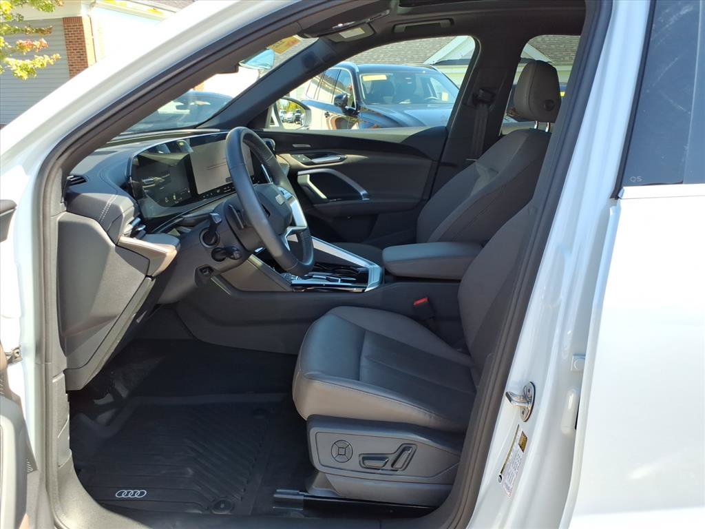 Used 2026 Audi Q5 Premium Plus AWD/4WD image 11
