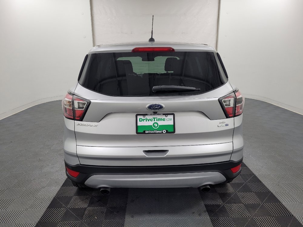 Used 2017 Ford Escape SE w/ SE Cold Weather Package image 6