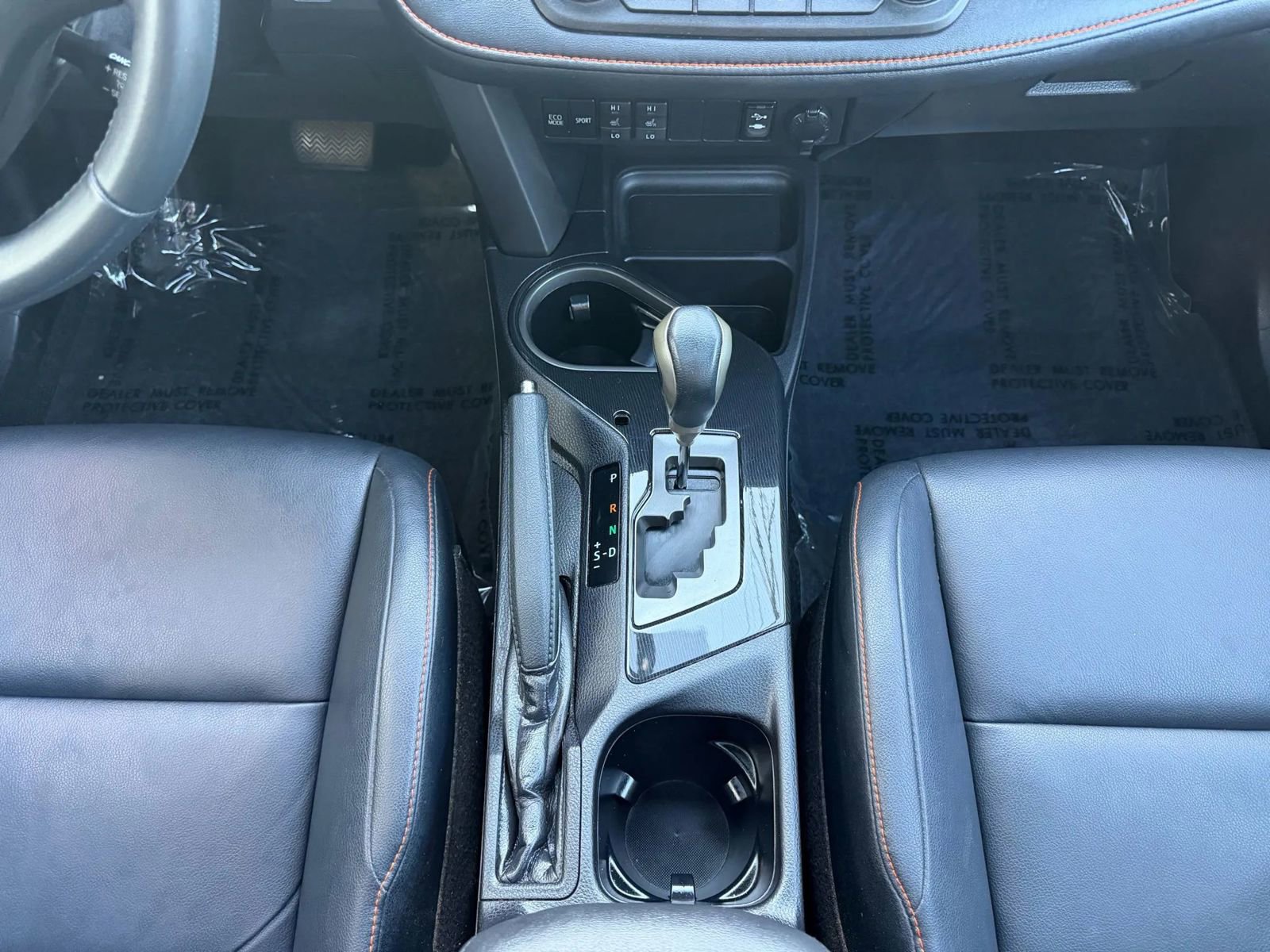Used 2016 Toyota RAV4 SE image 17