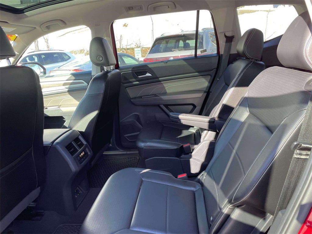 Used 2022 Volkswagen Atlas SEL image 12