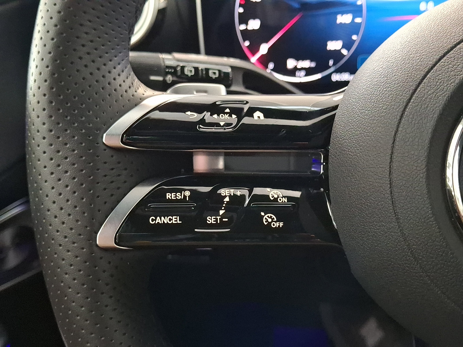 Certified 2026 Mercedes-Benz GLC 300 4MATIC image 19