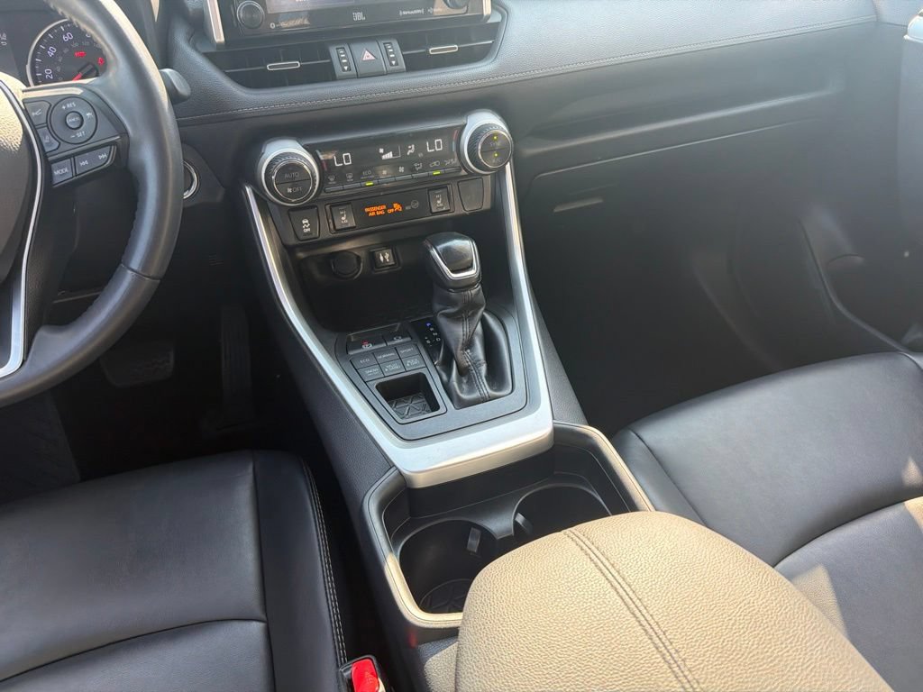 Used 2019 Toyota RAV4 XLE Premium w/ Cold Weather Package AWD/4WD image 16