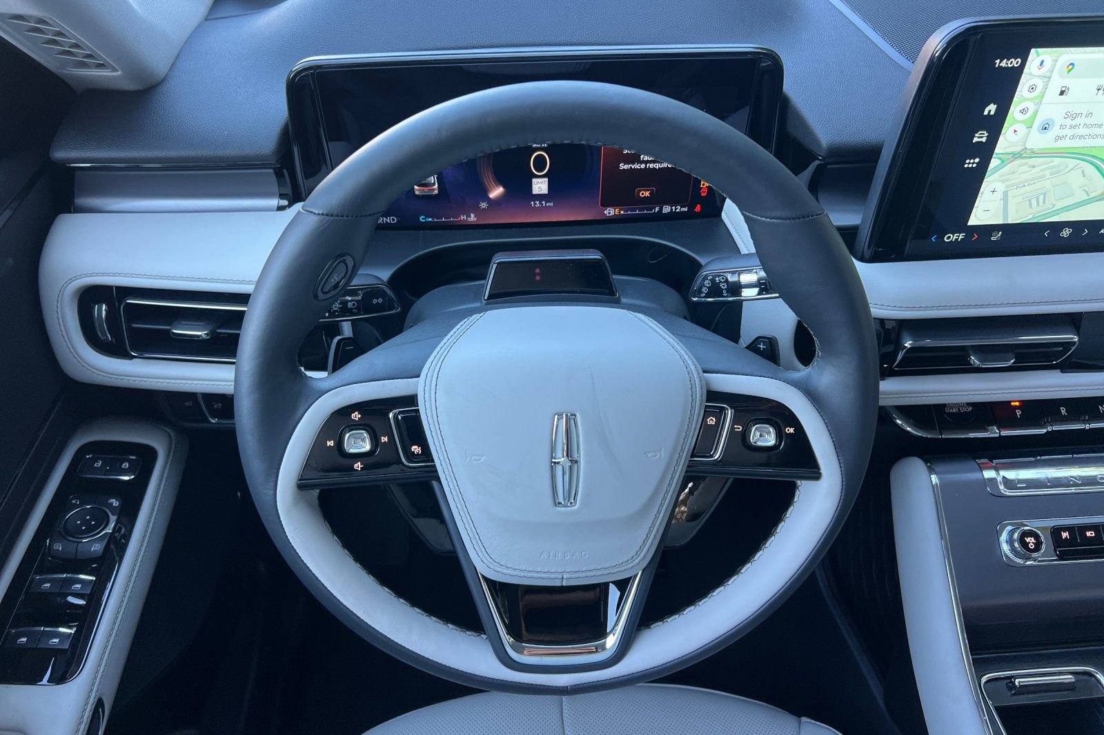 New 2026 Lincoln Aviator AWD w/ Jet Appearance Package image 12