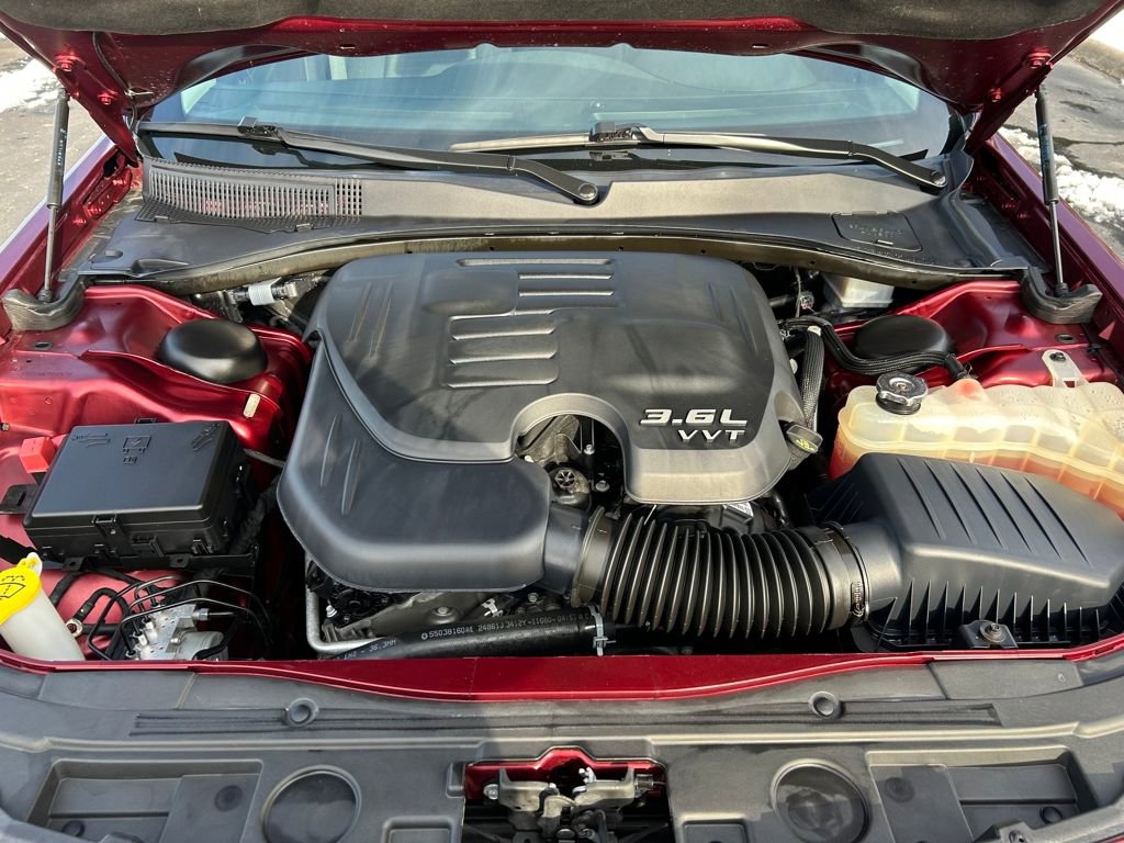 Certified 2023 Chrysler 300 Touring w/ Sport Appearance Package image 27