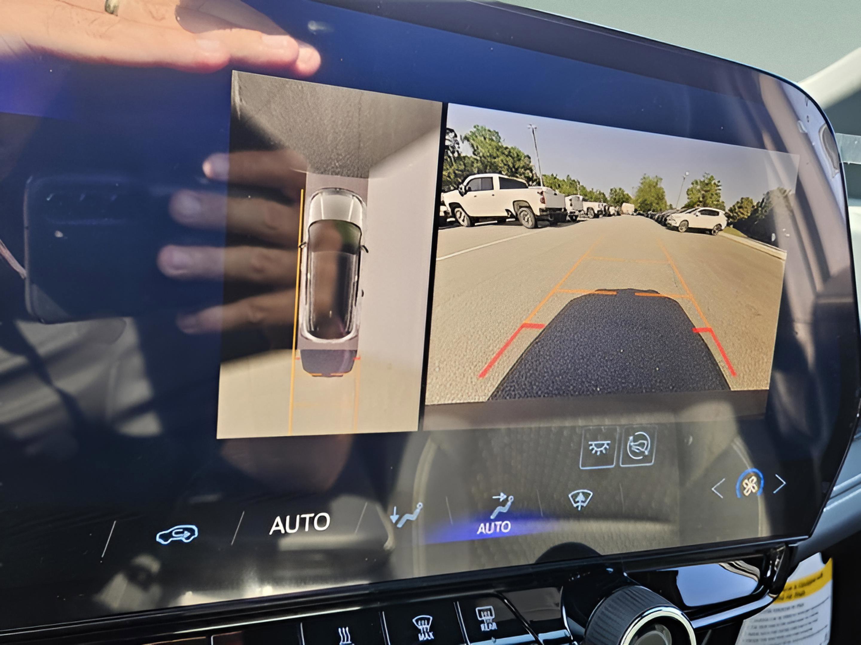 New 2025 Chevrolet Blazer EV LT image 21