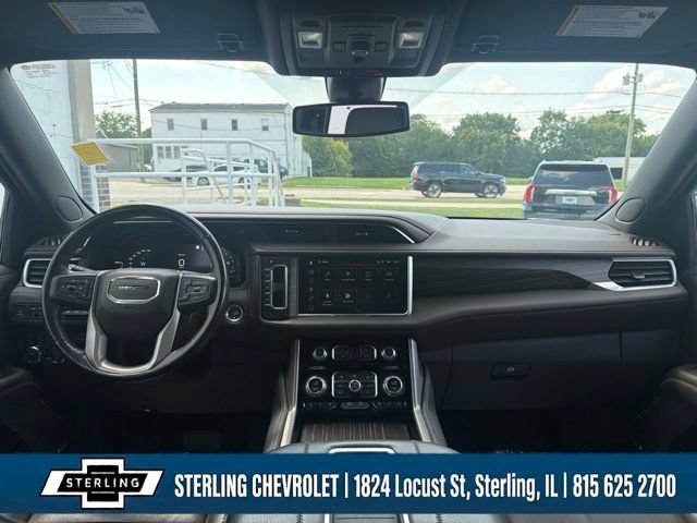 Used 2022 GMC Yukon Denali w/ Max Trailering Package AWD/4WD image 9