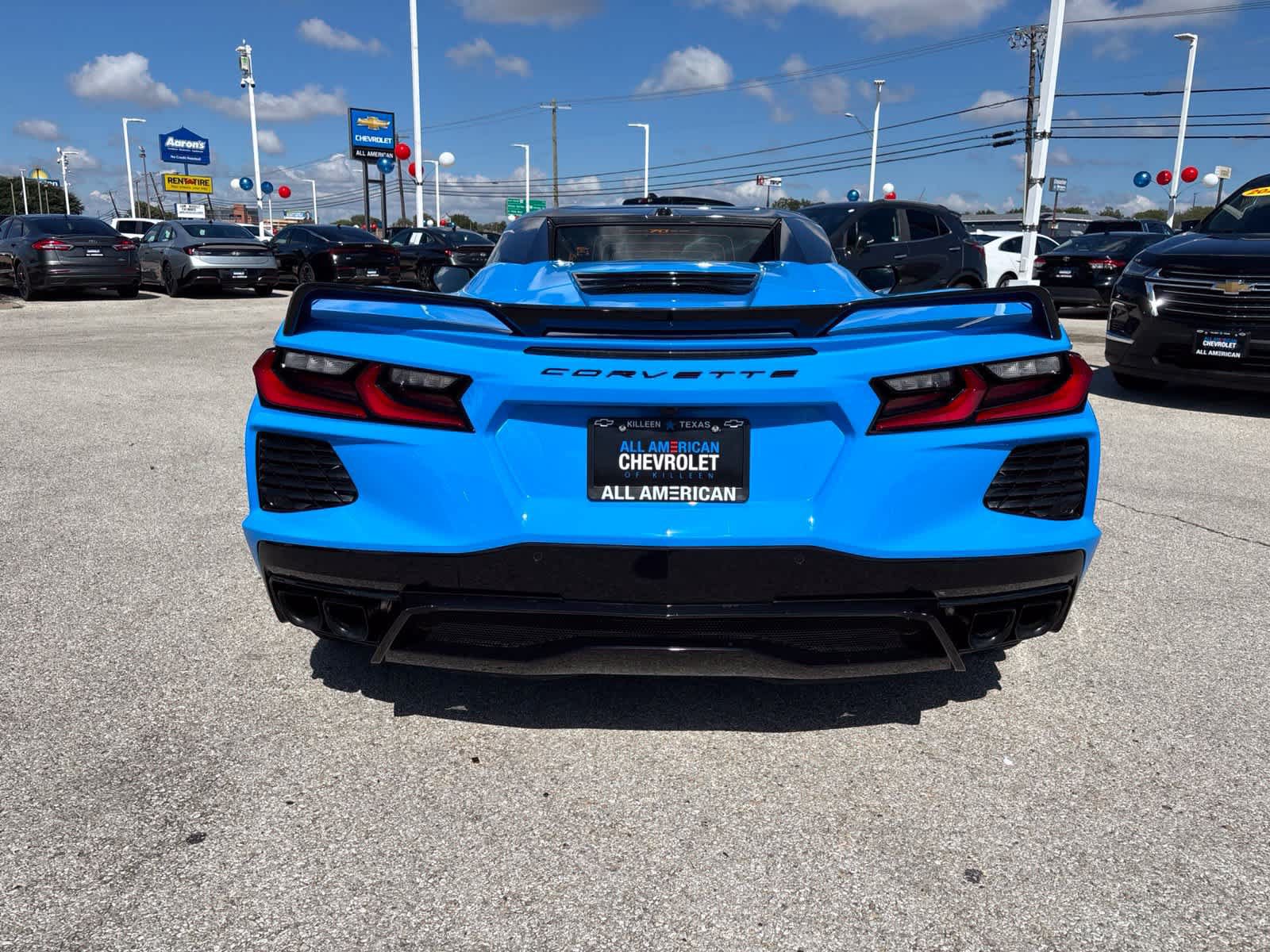 Used 2023 Chevrolet Corvette Stingray Premium Conv w/ Z51 Performance Package RWD image 6