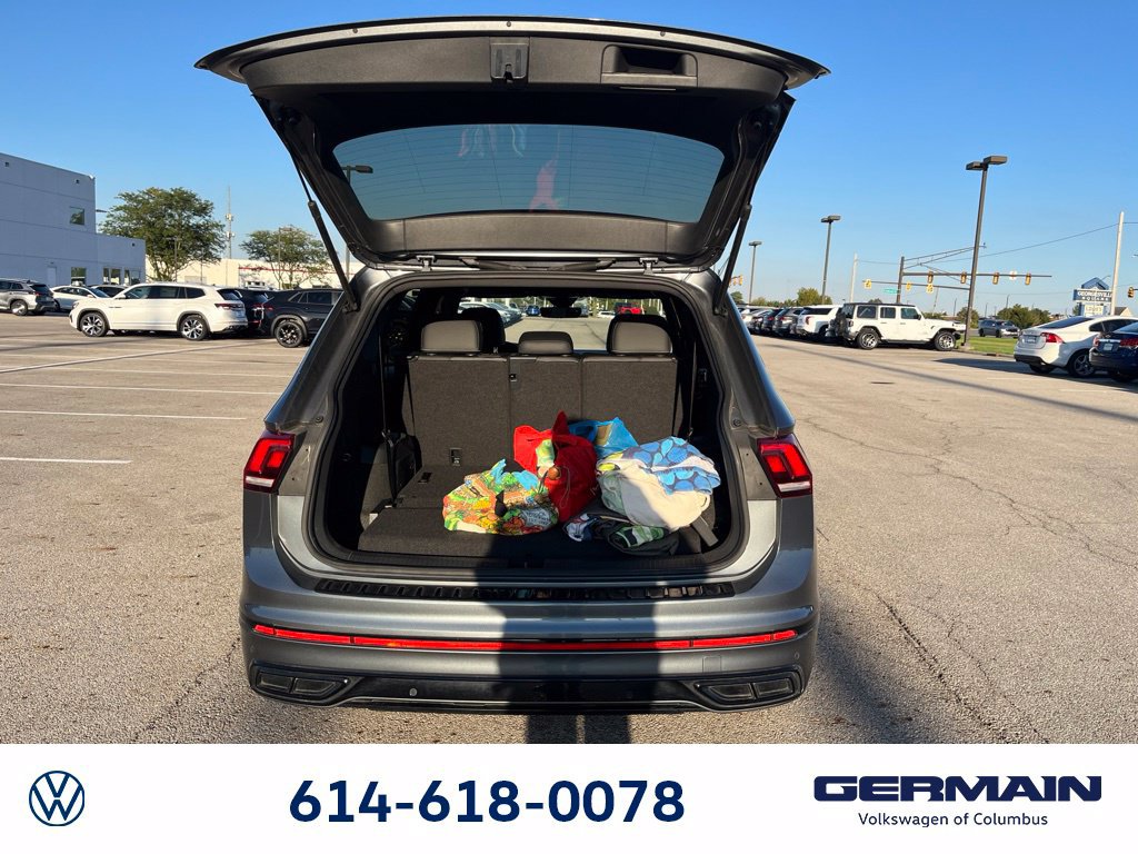 Used 2023 Volkswagen Tiguan SE R-Line FWD image 15
