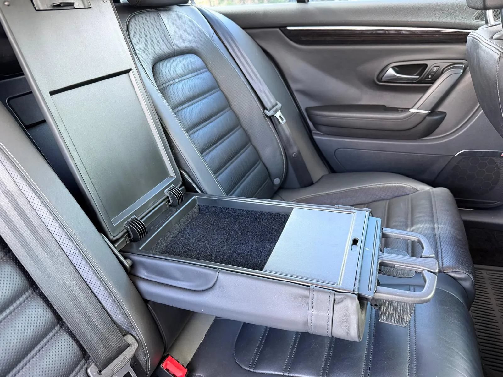 Used 2013 Volkswagen CC Executive AWD/4WD image 23