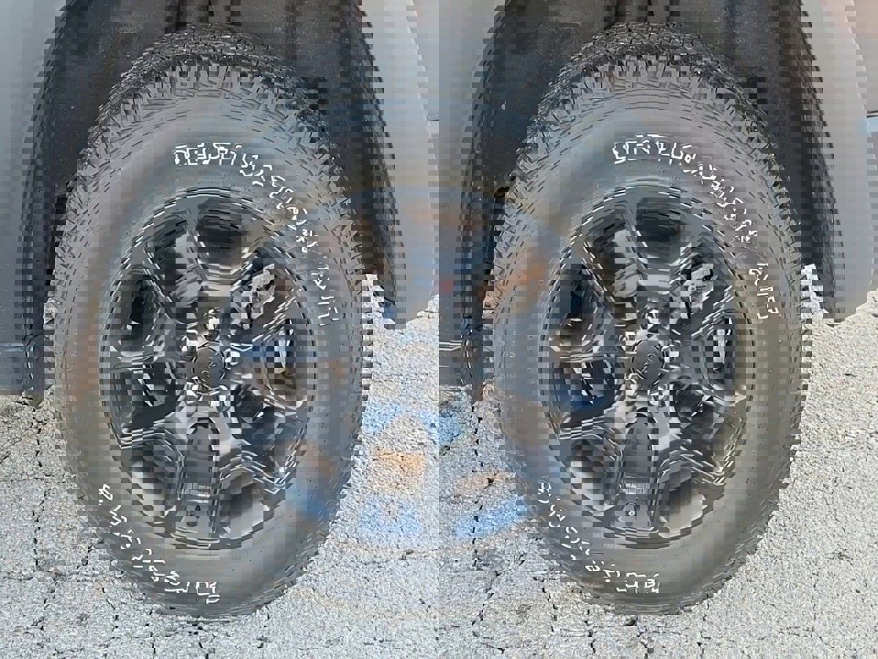 Used 2022 Jeep Cherokee Trailhawk w/ Trailer Tow Group image 10