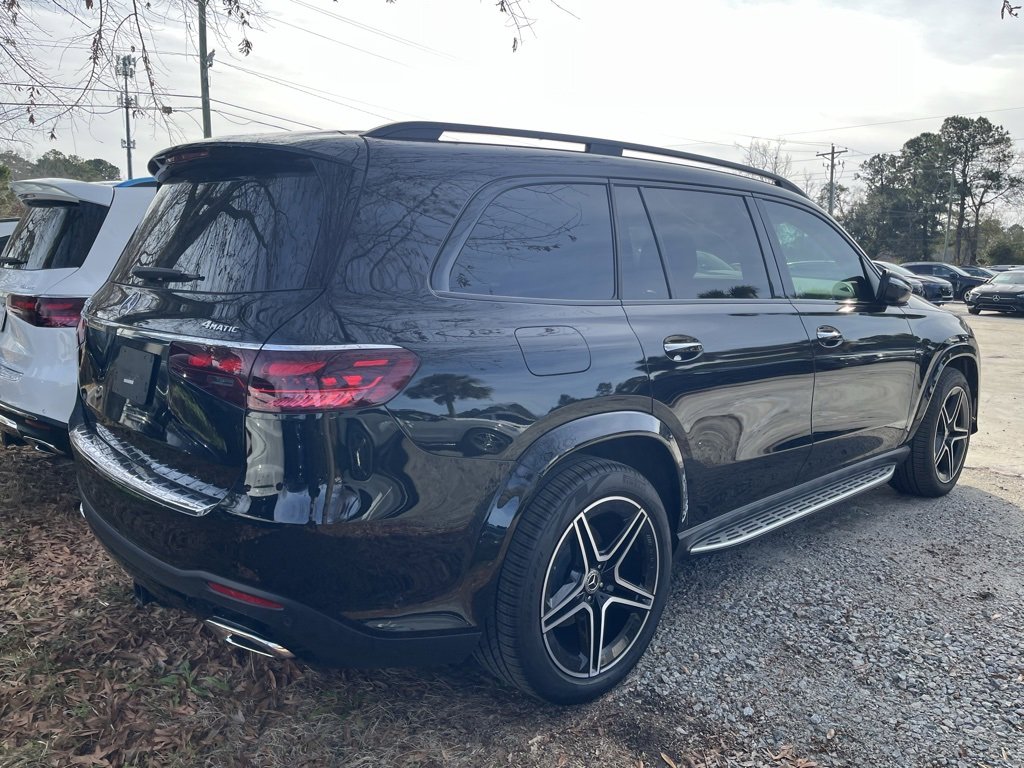 Used 2025 Mercedes-Benz GLS 450 4MATIC image 5