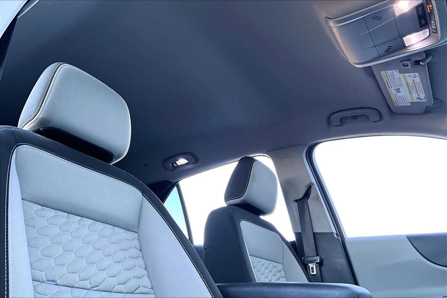 Used 2020 Chevrolet Equinox LS w/ LS Convenience Package image 23