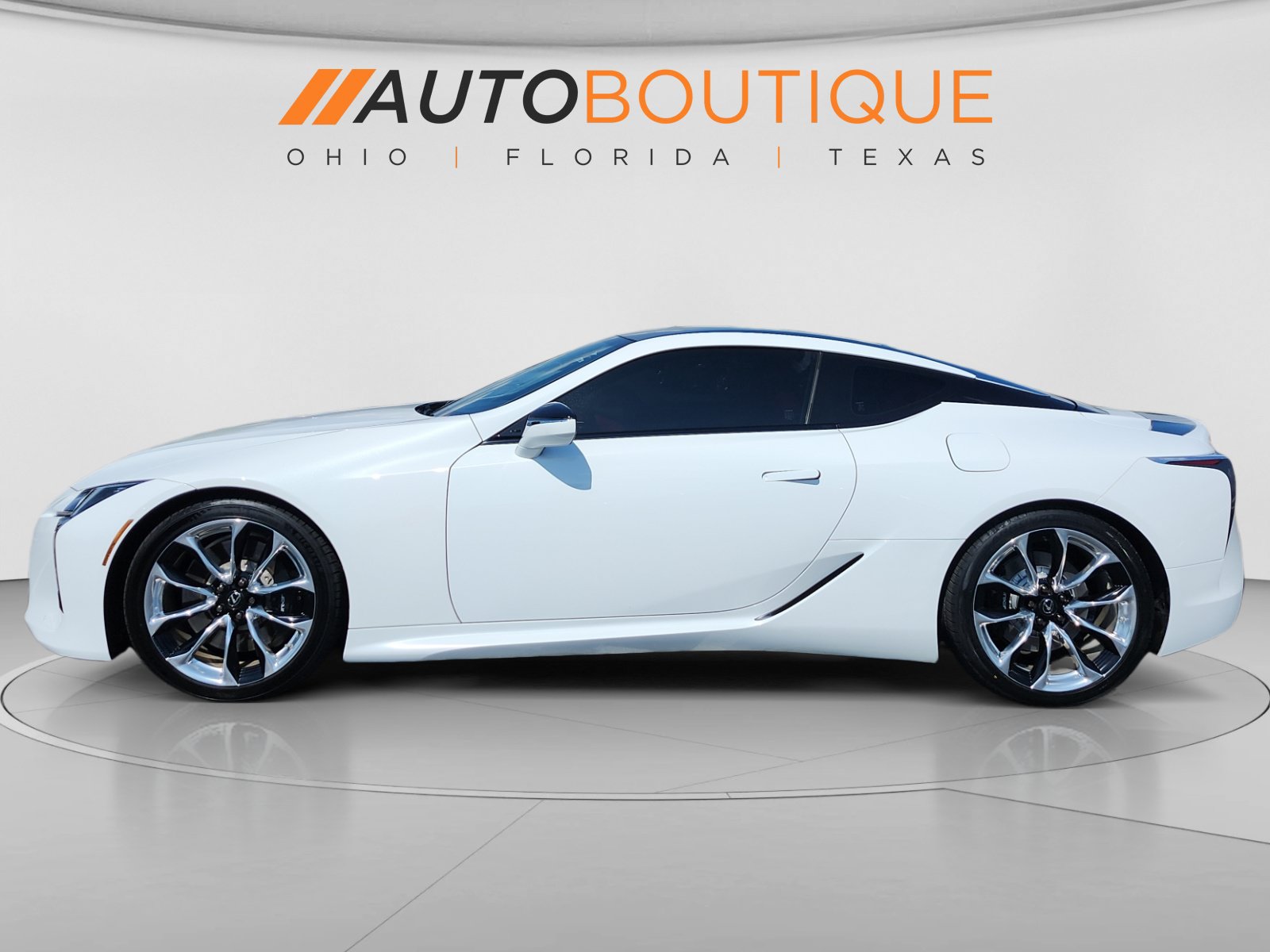Used 2021 Lexus LC 500 Coupe w/ Performance Package RWD image 2