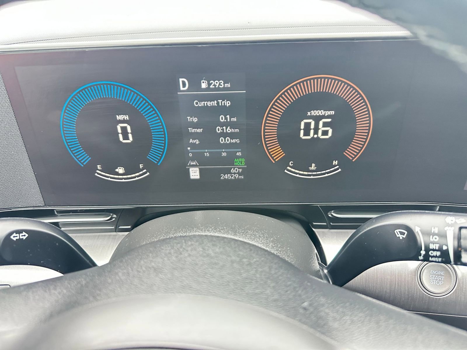 Used 2025 Hyundai Kona SEL image 40