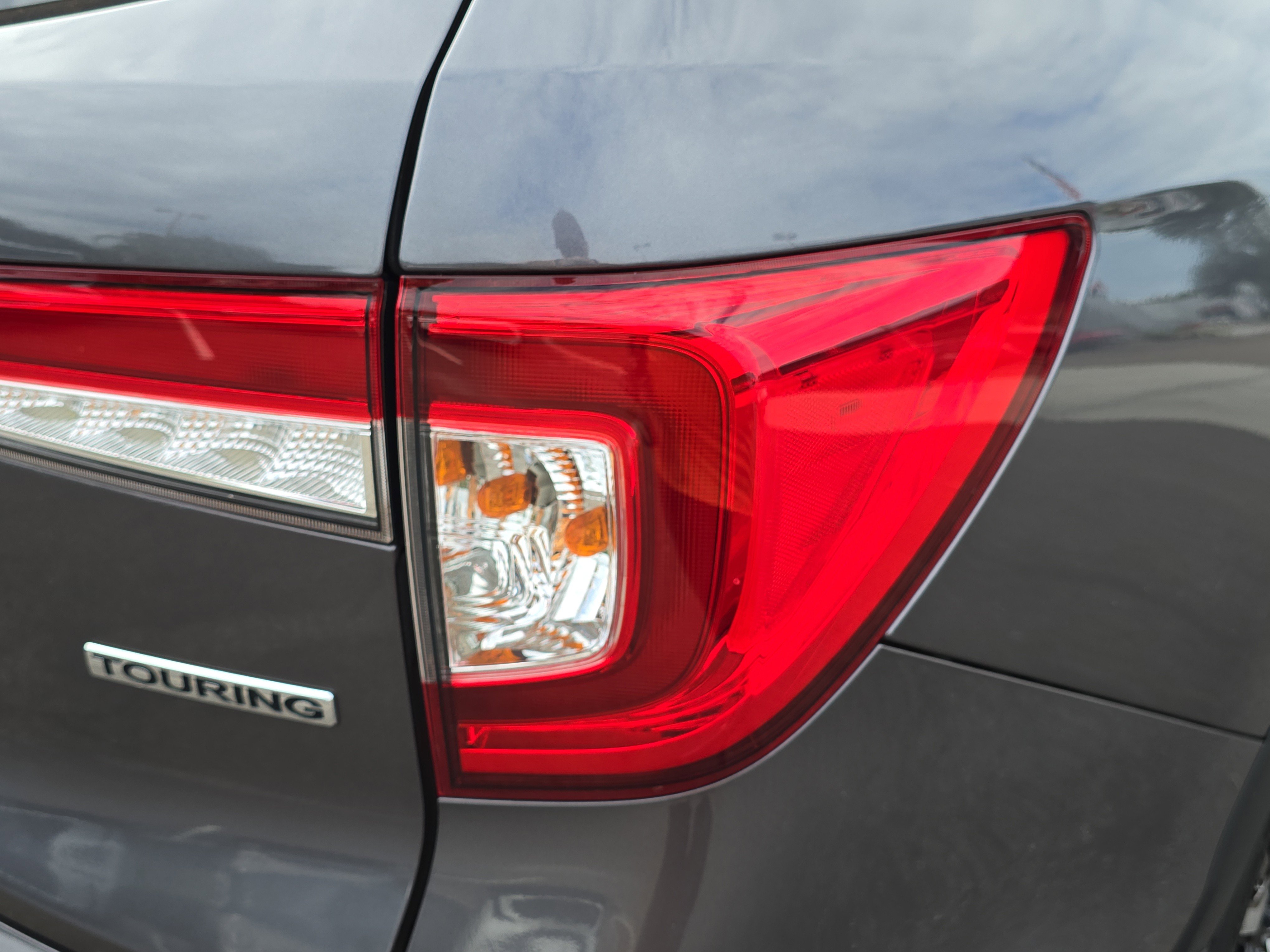 Used 2019 Honda Pilot Touring image 11