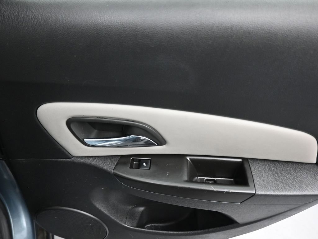 Used 2012 Chevrolet Cruze LS w/ Connectivity Package image 28