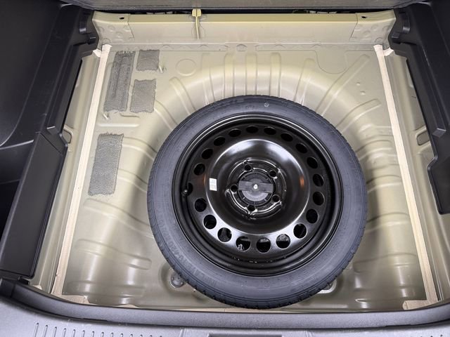 Used 2025 Chevrolet Trax RS w/ Driver Confidence Package image 33