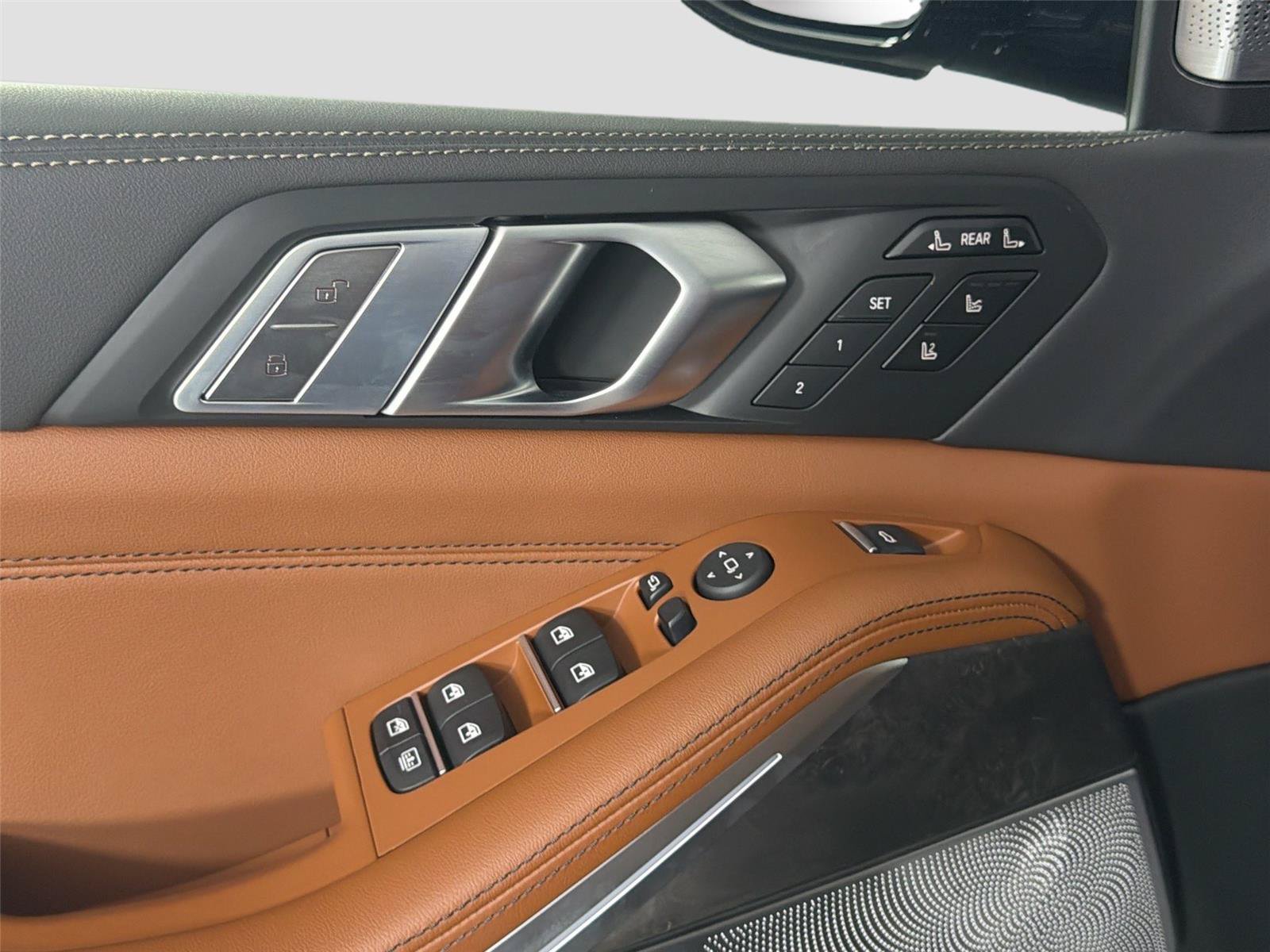 New 2027 BMW X7 M60i AWD/4WD image 16