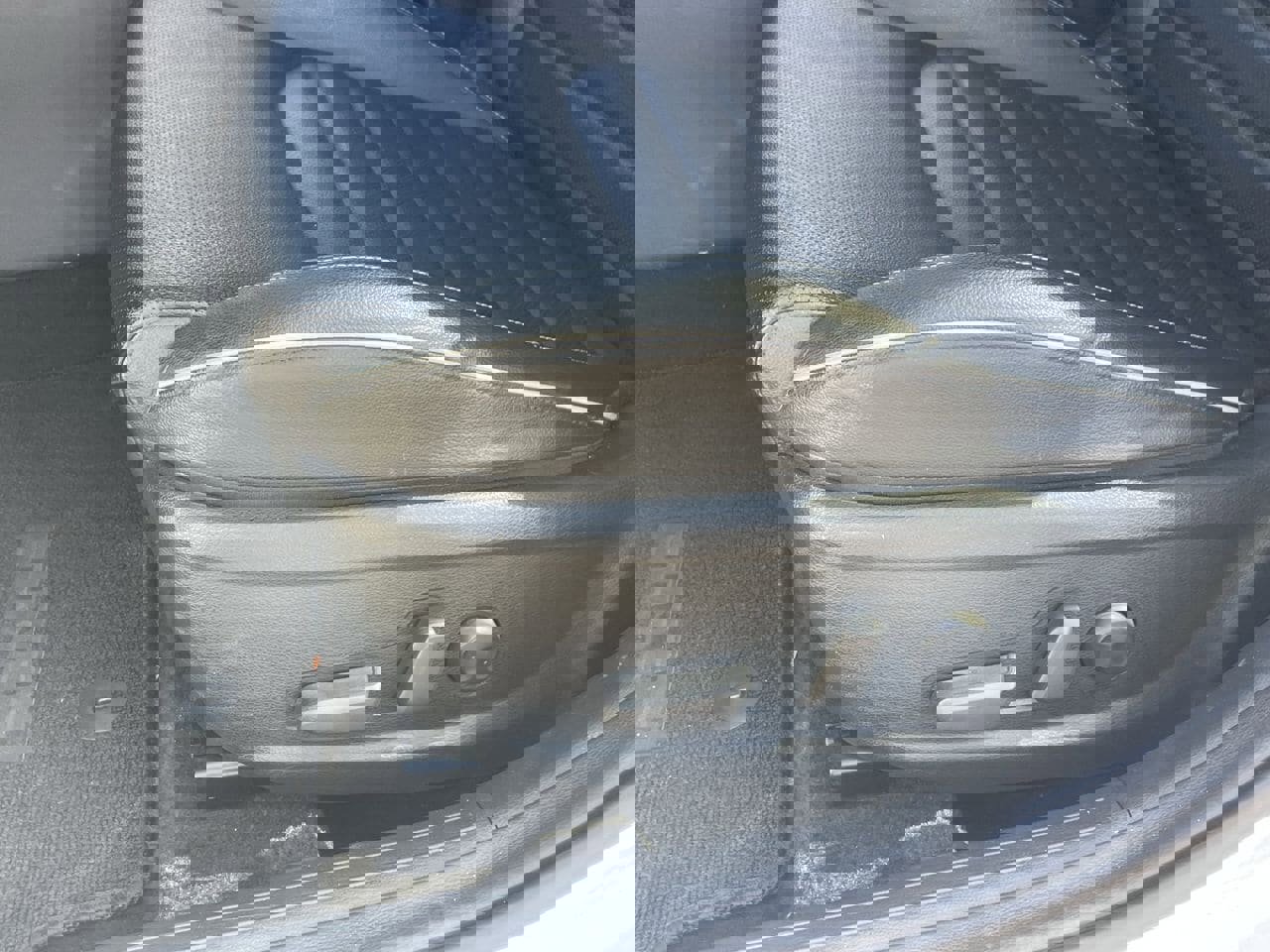 Used 2024 Kia Forte GT-Line w/ GT-Line Premium Package image 24