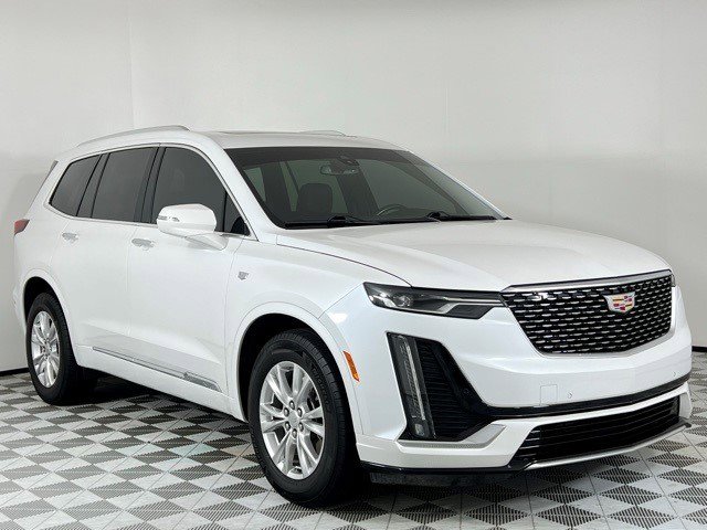 Certified 2024 Cadillac XT6 Luxury image 1