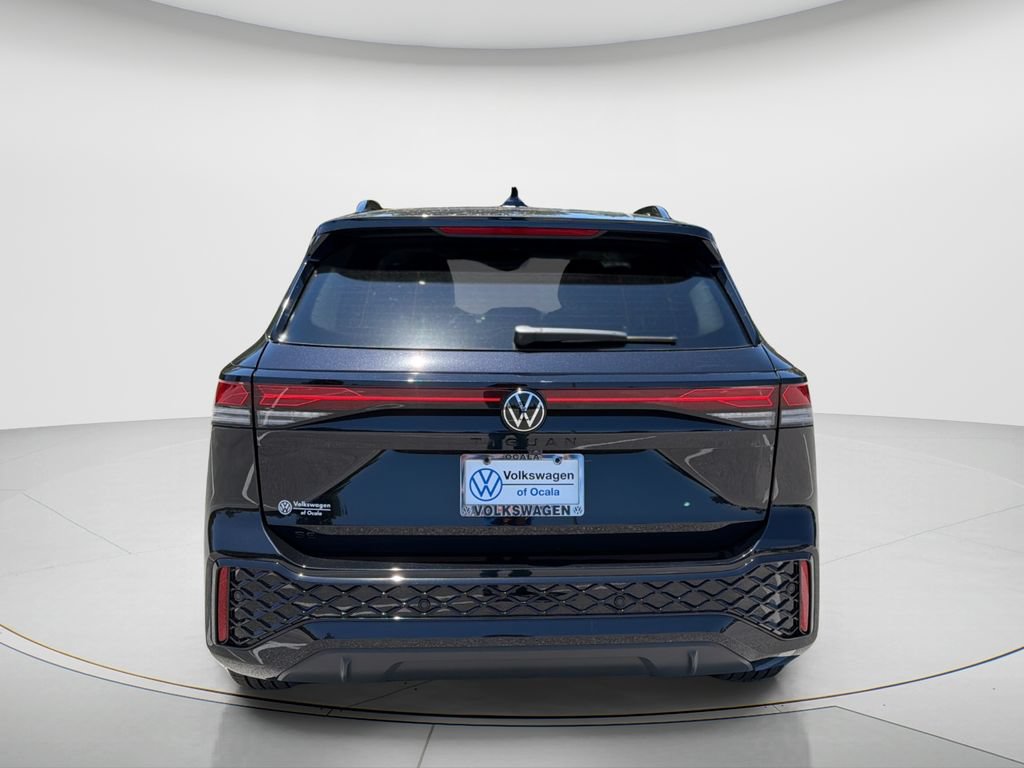 New 2026 Volkswagen Tiguan SE R-Line FWD image 6
