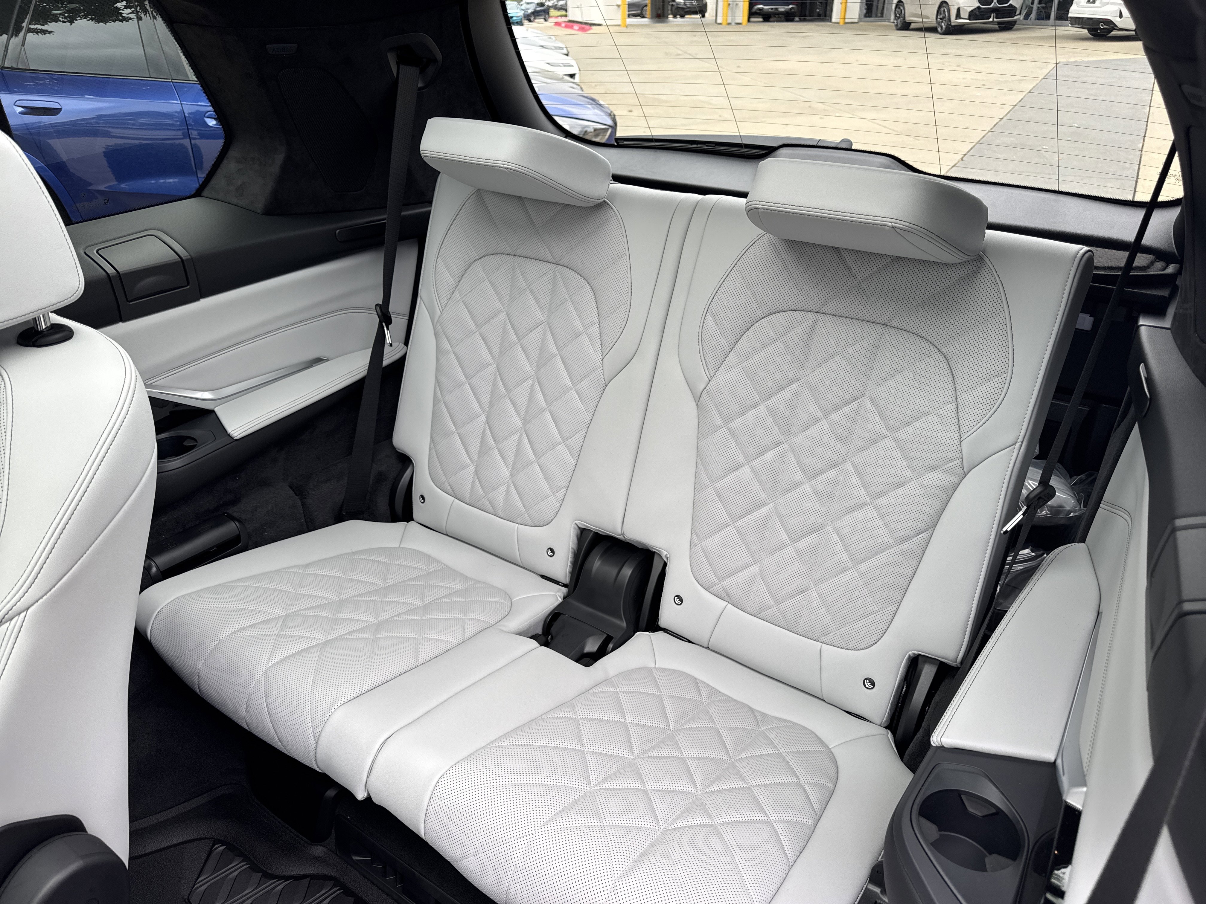 New 2026 BMW X7 xDrive40i w/ M Sport Package image 13