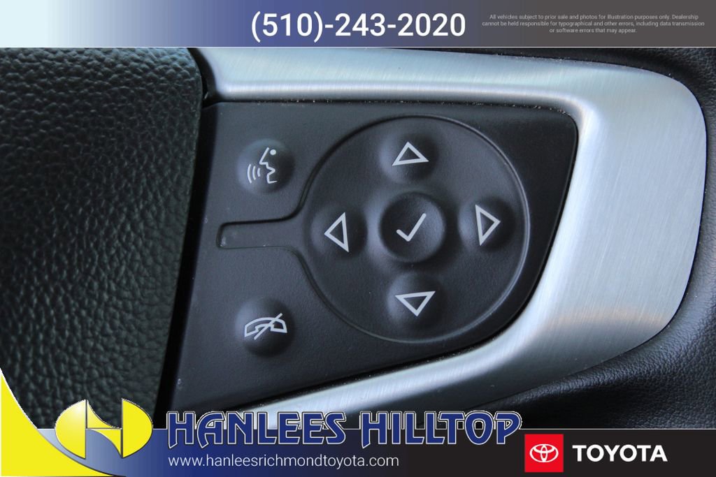 Used 2023 GMC Acadia SLT image 32