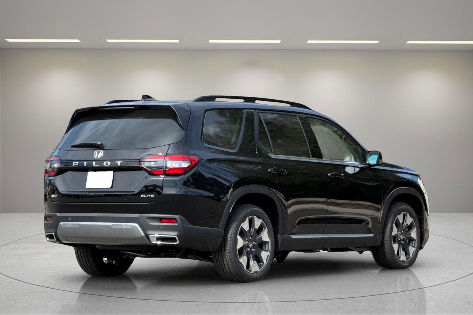 New 2026 Honda Pilot Elite image 3