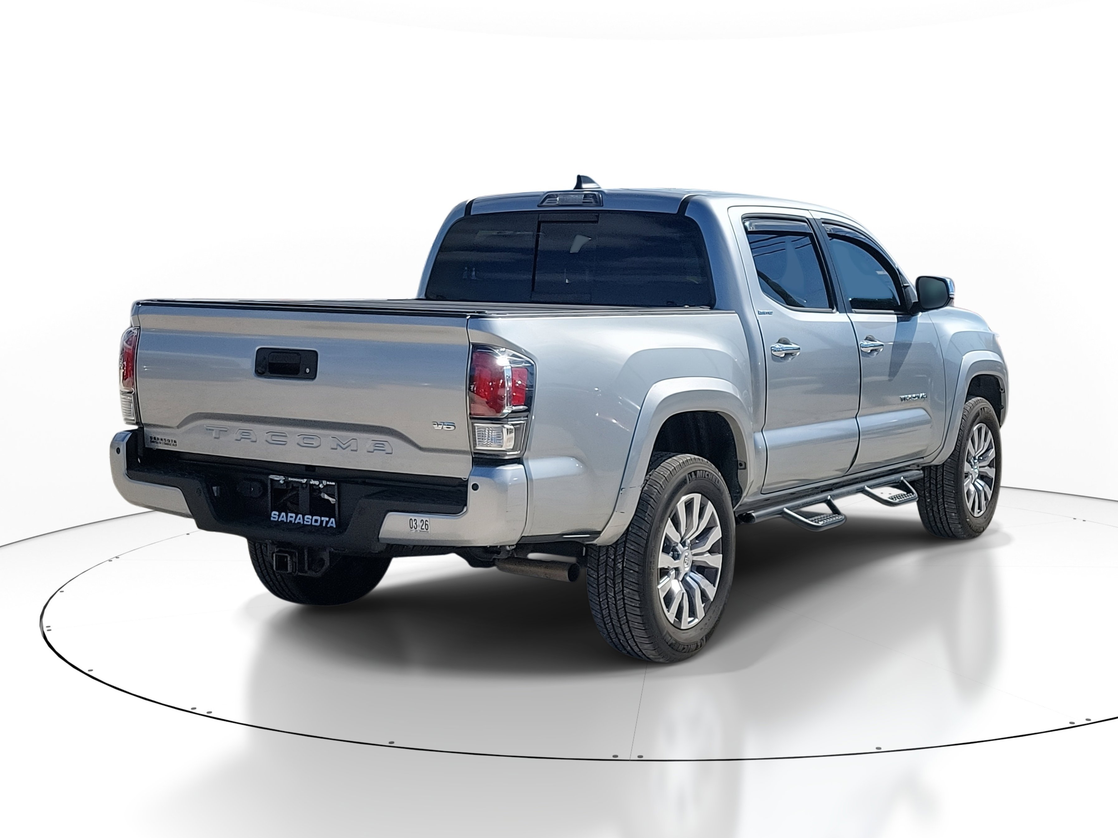 Used 2022 Toyota Tacoma Limited image 6