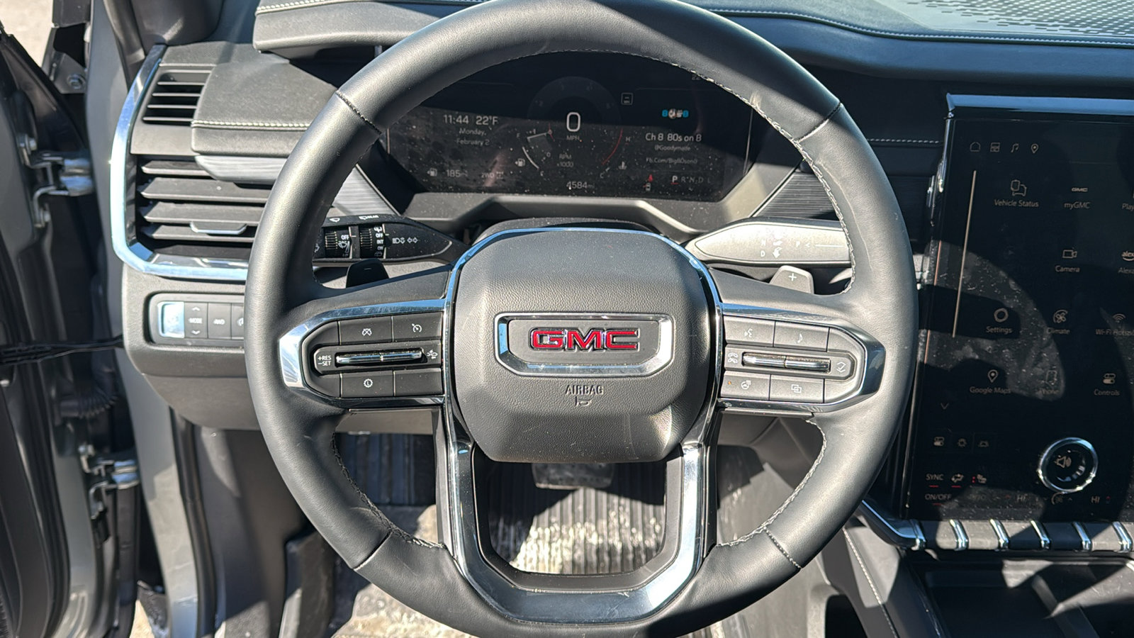 Used 2025 GMC Acadia Elevation w/ Elevation Premium Package AWD/4WD image 15