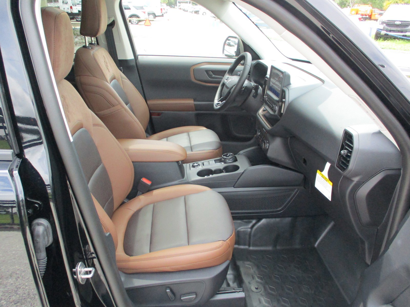 Used 2024 Ford Bronco Sport Badlands w/ Premium Package image 23