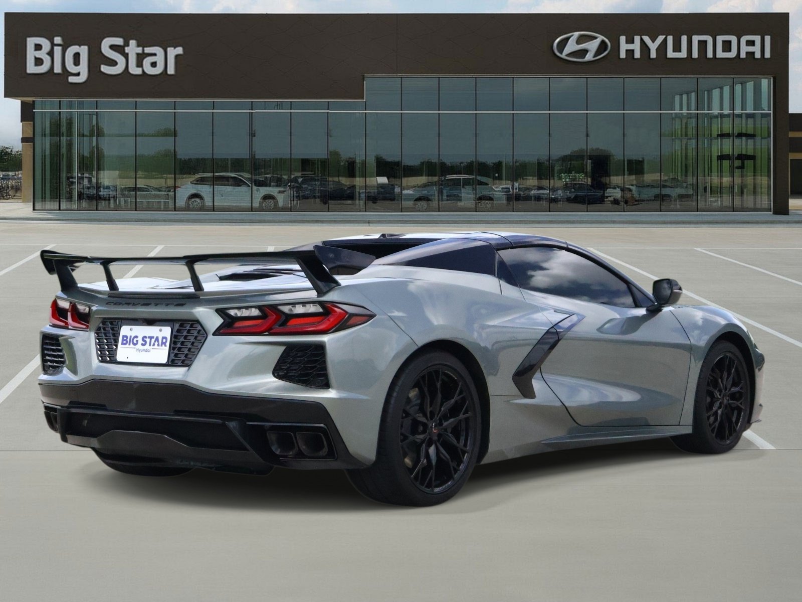 Used 2023 Chevrolet Corvette Stingray Preferred Conv w/ Z51 Performance Package RWD image 4