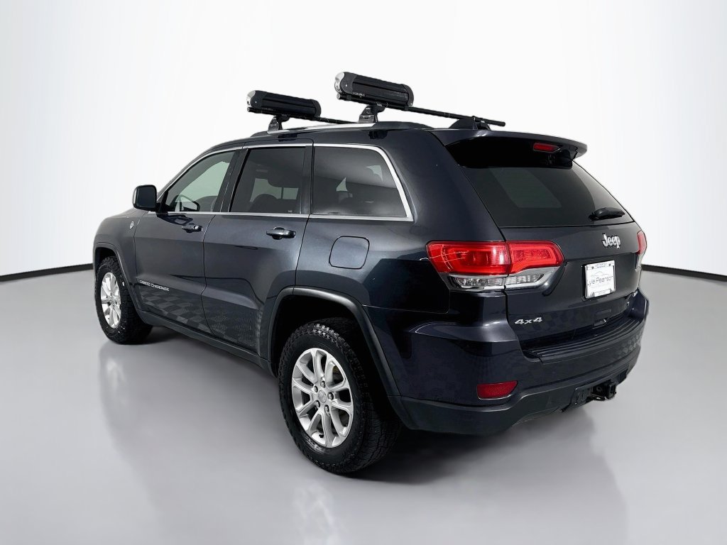 Used 2016 Jeep Grand Cherokee Laredo w/ Quick Order Package 23E AWD/4WD image 3