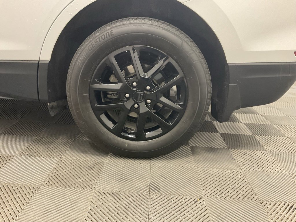 Used 2023 Chevrolet Equinox LT w/ LPO, Floor Liner Package image 26