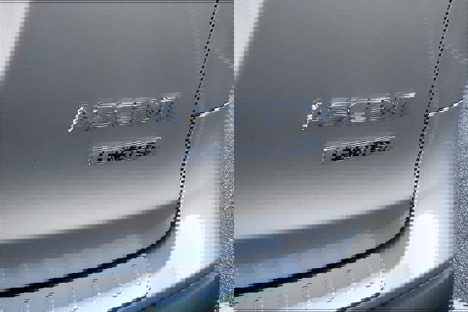 Used 2020 Subaru Ascent Limited w/ Technology Package image 9