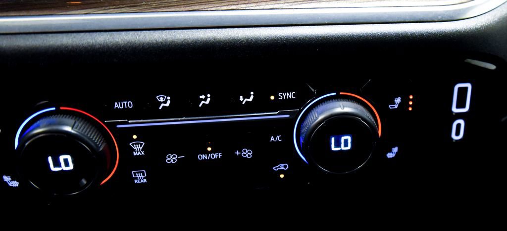 Used 2025 Chevrolet Silverado 1500 LT w/ Work Truck Package image 23