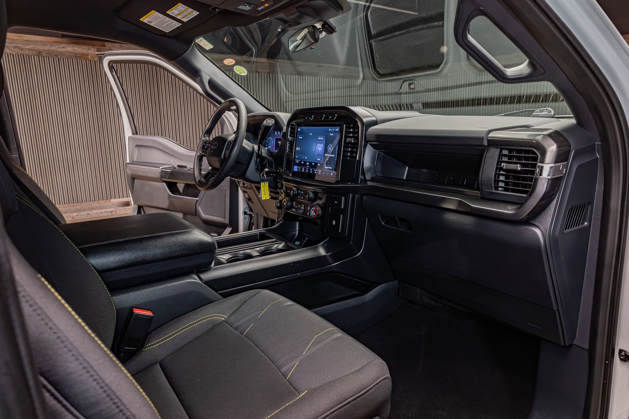Used 2024 Ford F150 STX AWD/4WD image 17