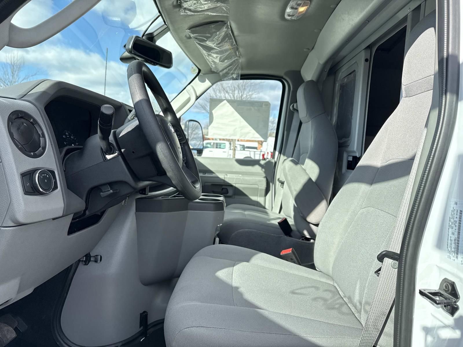 New 2026 Ford E-350 and Econoline 350 Super Duty w/ Power Equipment Group image 10