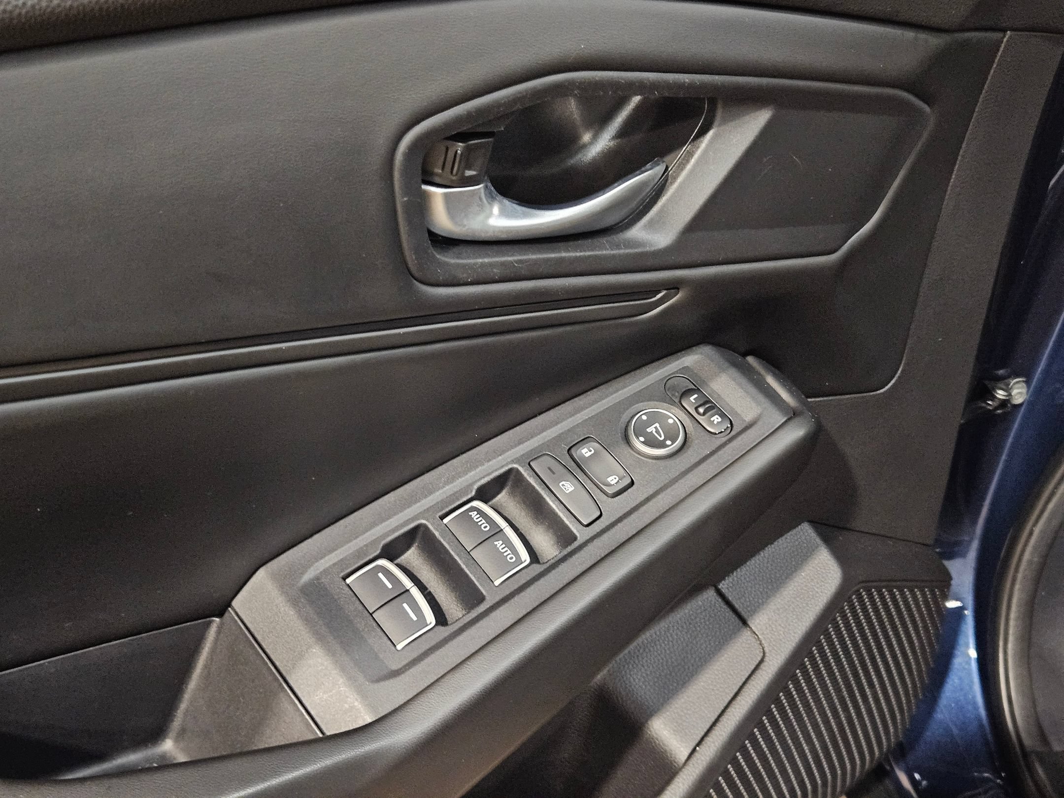 Used 2024 Honda Accord EX image 21
