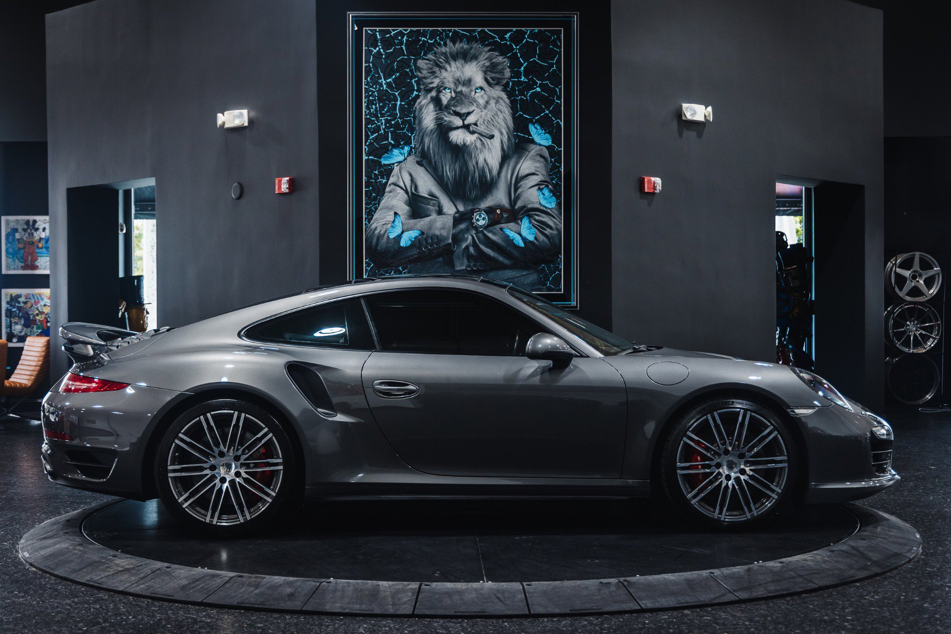 Used 2014 Porsche 911 Turbo AWD/4WD image 7