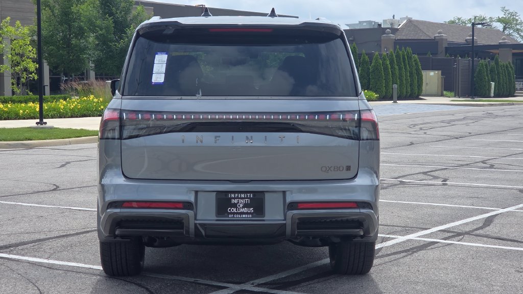 New 2026 INFINITI QX80 Autograph w/ Premium Cargo Package AWD/4WD image 7