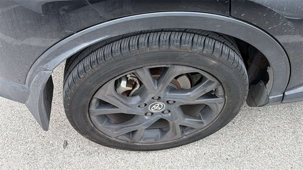 Certified 2021 Toyota C-HR Nightshade image 9