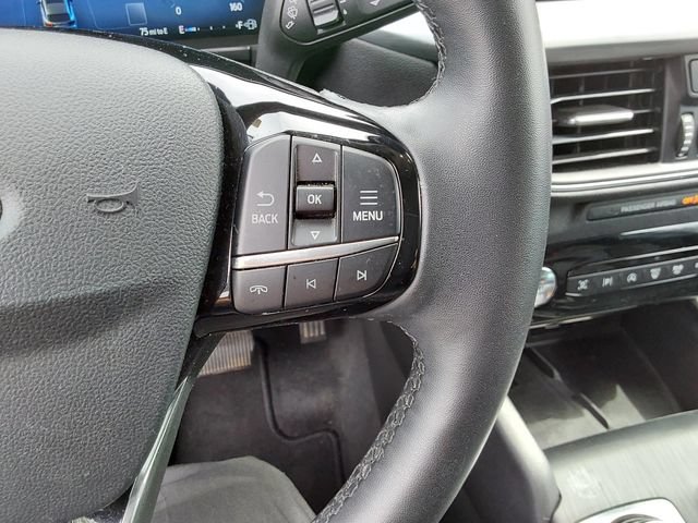 Used 2024 Ford Escape Platinum AWD/4WD image 24