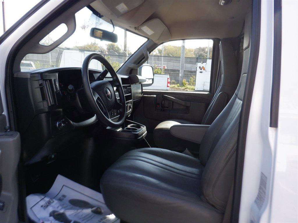 Used 2023 GMC Savana 2500 w/ Driver Convenience Package image 12